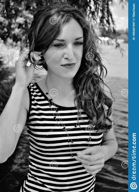 Hot Modern Girl At Nature Stock Image Image Of Glamour 189301997