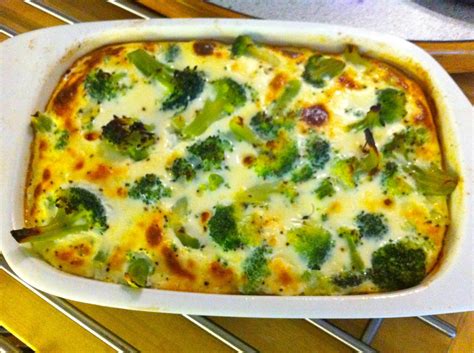 Chicken and broccoli dinner ideas. Fast and Easy Broccoli Casserole Dinner Recipe | Delishably