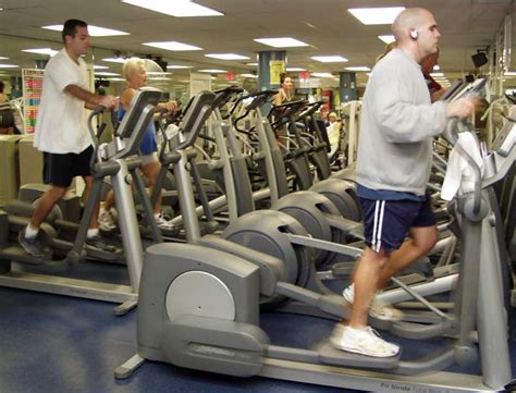 Gym Equipment: Treadmill (Pros and Cons) - Natural Healthy Living