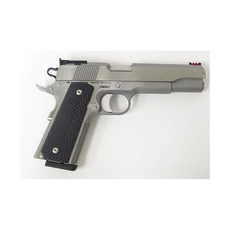 Dan Wesson Sportsman 10mm Caliber Pistol Sportsman Edition With Target Sights And 2 Magazines