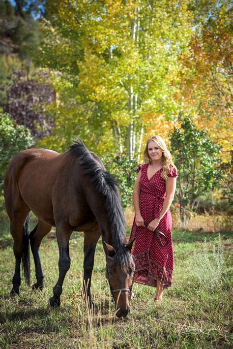 Outdoor Professional High School Senior Portraits In Durango Colorado