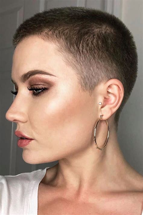 Best 1017 Buzz Cuts For Brave Beautiful Women Images On Pinterest Short Hairstyle Short Bobs
