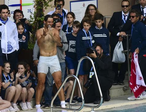 Rafael Nadal Wins 11th Barcelona Title Then Jumps Into Swimming Pool