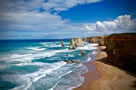 First attested 16th century, from latin terra austrālis incōgnita (unknown southern land), from auster (the south wind). Australia - Country Profile - Destination Australia ...