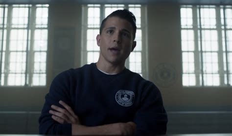 Who Is Luke Garrett On Gotham The Gcpd Rookie Has A Father To Avenge