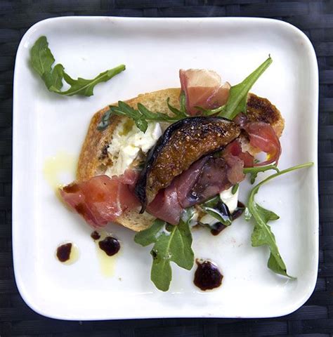 Grilled Figs Prosciutto And Burrata An Easy Elegant Appetizer Recipe