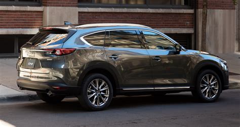 Trong đó, chỉ có phiên bản cơ sở 2wd mid đi kèm cấu hình 7 chỗ ngồi. 2019 Mazda CX-8: Prices revealed for four variants in ...