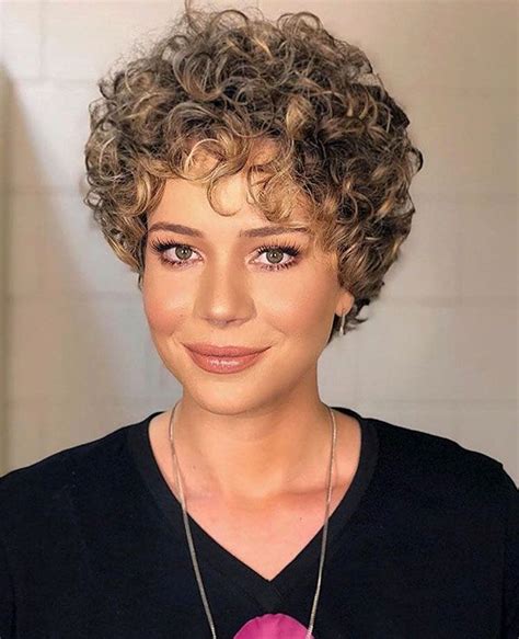 Popular Short Curly Hair Ideas In Short Curly Hairstyles For Women Short Curls Curly