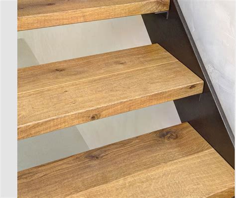 Measure each of the stair risers on the stairs. Engineered Hardwood Stairs | Hardwood stairs, Engineered hardwood, Home decor