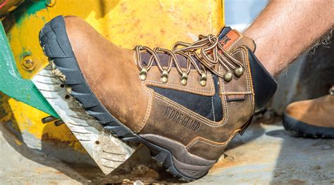 Best Work Boots For Men Our Top 3 Pick Of Safety Footwear In The Uk