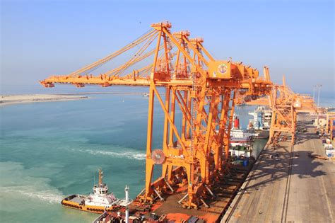 Remote control quay cranes arrive in Dammam - Latest Maritime ...