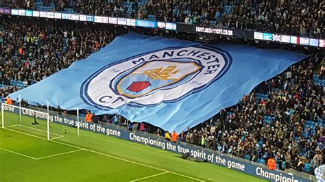 Manchester city bid for more silverware in champions league. New Manchester City Crest Revealed - Footy Headlines