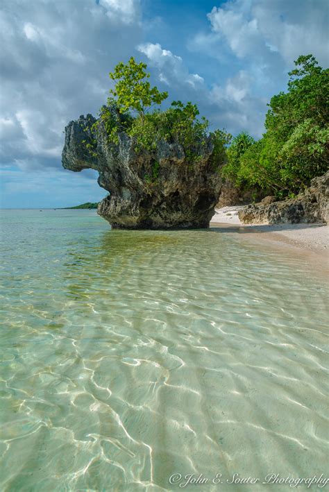 Tanguisson Beach Tanguisson Beach On The Island Of Guam Jesouter