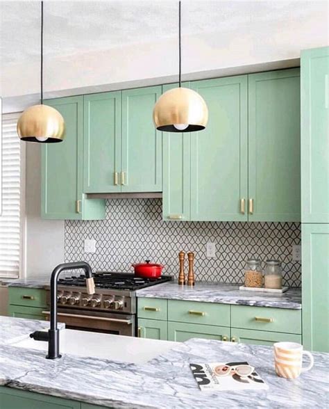 A kitchen and bath design professional in jamaica, ny knows to take all of these crucial points into consideration and can help plan the layout, materials and overall look and feel of either of these. 20+ Green Kitchen Designs For Your Home - The Wonder ...