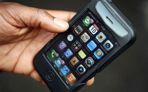 L'OMS juge que l'usage du téléphone portable est "peut-être cancérogène