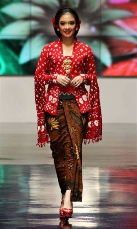 Baju Kebaya Tradisional 90 Best Kebaya Labuh Images On Pinterest Baju Kurung We Did
