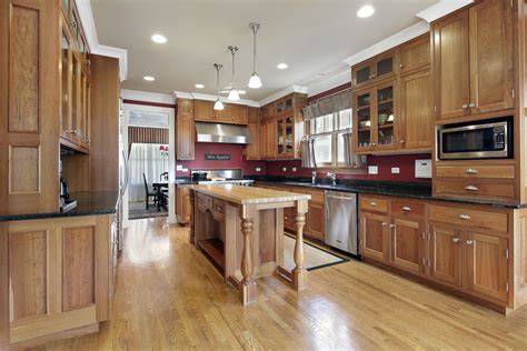Our free standing kitchen cabinets are crafted in the same fashion as quality furniture. Kitchen | Amish Made Heirlooms