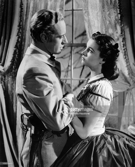 British Actors Leslie Howard And Vivien Leigh In A Scene From Gone
