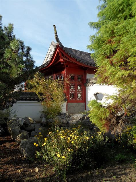 Jetzt günstig die wohnung mit gebrauchten möbeln einrichten auf ebay kleinanzeigen. Gärten der Welt - Chinesischer Garten | Teehaus "Berghaus ...