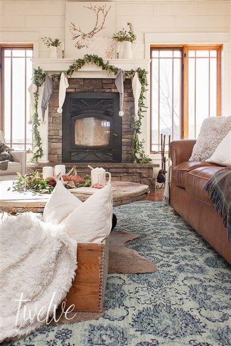 Awesome Winter Living Room Ideas29 Farm House Living Room Country