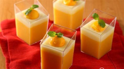 Resep puding cup untuk dijual dengan aneka rasa puding via www.pinterest.com. 6 Resep Puding Mudah dengan Rasa Mewah | Pas untuk Anak Kost!