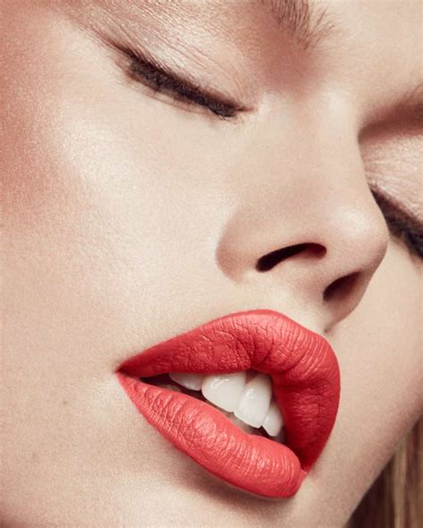 Pin By พจน์ ศรีประโคน On Nose Beauty In 2021 Red Lipstick Shades Lip