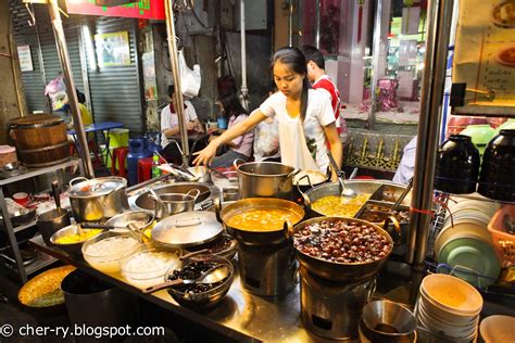 Why fly to thailand when you can get the most authentic bangkok street food in malaysia!? Life of a Lil Notti Monkey: Yaowarat Street Food, Bangkok