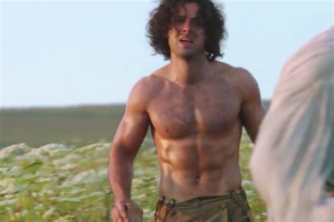Aidan Turner Exposes His Muscle Body Naked Male Celebrities