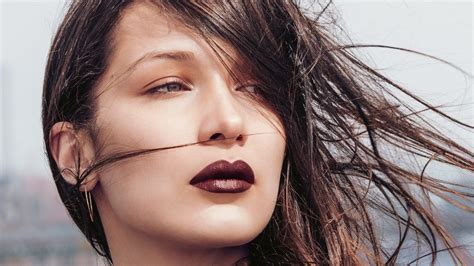 8 Dark Lipstick Shades And How To Wear Them This Fall Vogue