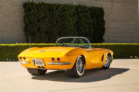 Pro Street 1962 Chevy Corvette C1 Cars Classic Yellow