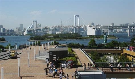 Odaibaman Made Fort Islands In Tokyo Bay Now Popular For Shopping