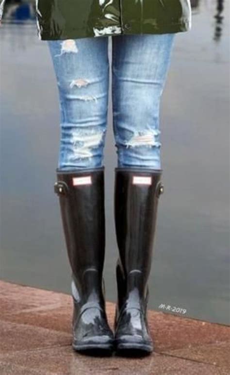 pin by 伊藤 むさし on rainboots ｺｰﾃﾞ wellies rain boots boots rain boots