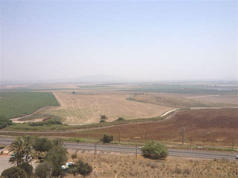 View Of The Jezreel Valley From Megiddo Israel Travel Israel Trip