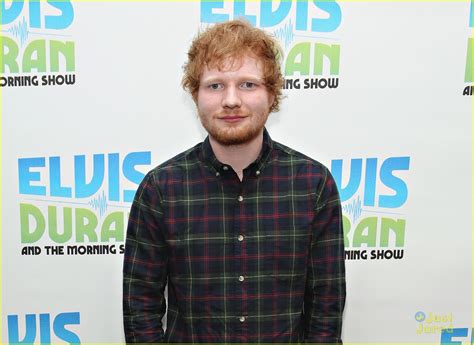 ed sheeran meets ed sheeran see his wax figure reveal at madame tussaud s photo 818949