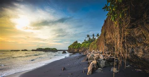 Visitbali 7 Black Sandy Beaches In Bali With Amazing Scenery
