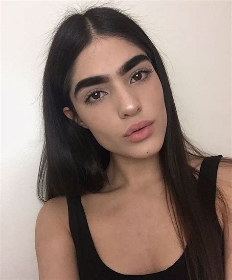 This 17 Year Old Was Ridiculed For Her Thick Eyebrows But Now Shes