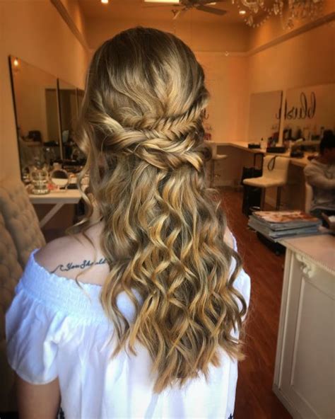 Curly Hairstyles For Prom