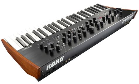 Korg Prologue-8 Analog 8-Voice Synthesizer