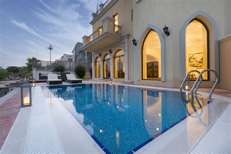 Dubai Luxury Villa Rental Palm Jumeirah Private Beach And Pool