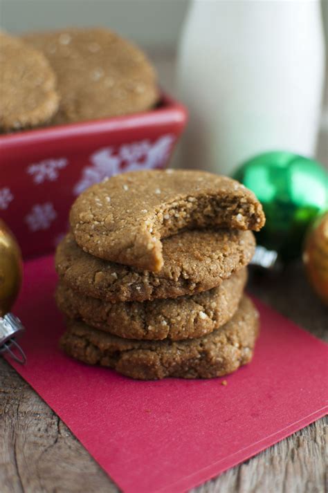 Soft And Chewy Ginger Molasses Cookies A Twist On The Classic