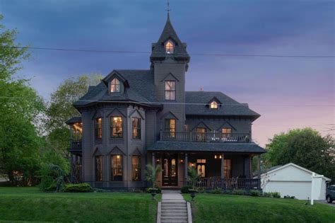 Historic C1872 Second Empire Victorian Residence In Stillwater Mn In