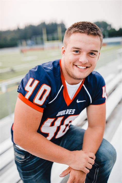 Olympia Washington Senior Portrait Photographer Professional Football