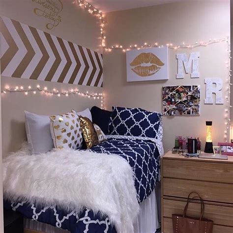Fabulous finds for your teen's dorm room. 45 Cool Dorm Room Décor Ideas You'll Like - DigsDigs