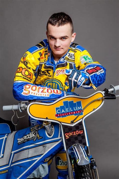 His last victories are the torun ii gp 2020 and the czech republic ii gp 2020. Żużlowiec Bartosz Zmarzlik ambasadorem marki GBS Bank ...