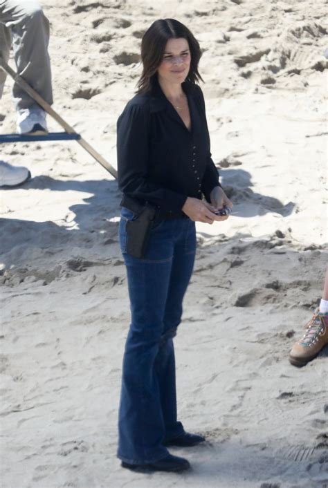 Neve Campbell Filming Scenes At A Beach In Malibu Hawtcelebs