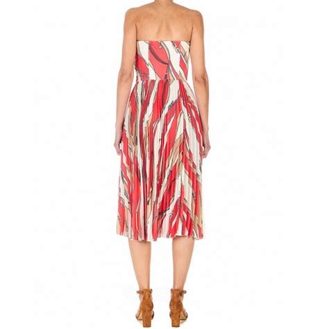 Discover the collection in boutique and online> elisabettafranchi.com #elisabettafranchi #efboutique #efdigitalstore #fallwinter #effw2021. Elisabetta Franchi - Vestito con stampa plissettato rosso ...