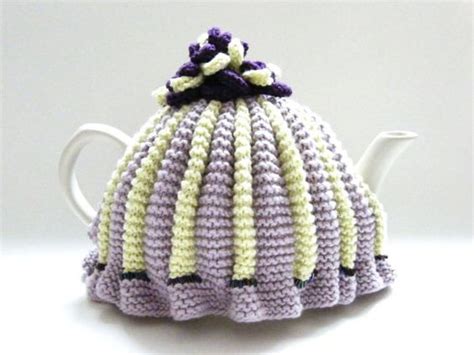 Cupcake knitting pattern tea cosy teacozy teacosy cozies cozy. Retro Tea Cosy Pattern | Free Knitting Patterns | Handy ...