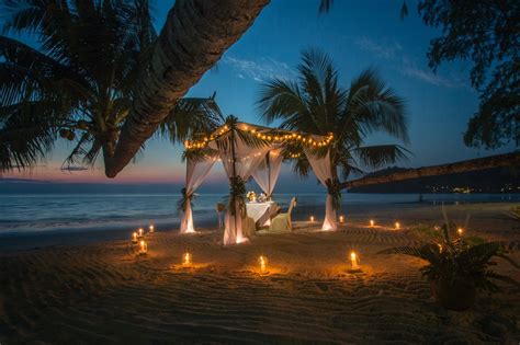 25 Best Romantic Resorts in India - Holidify