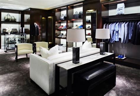 A Blog For Fashion Trends Store Windows And Interiors The Tom Ford