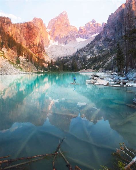 Take A Look At The 17 Most Beautiful Lakes In The Usa To Feed Your W